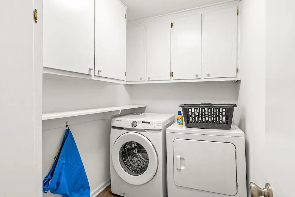 Lägenhet Centrally Located Ranch -15 Mins To Airport/Uptown Charlotte USA