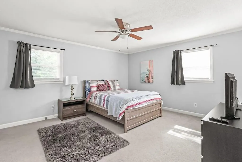 Lägenhet Centrally Located Ranch -15 Mins To Airport/Uptown Charlotte USA